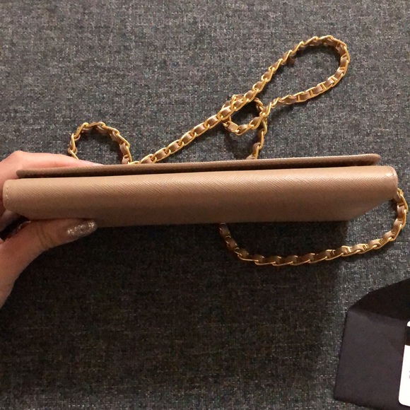 ❌SOLD❌ Prada Saffiano WOC - Picture 9 of 11